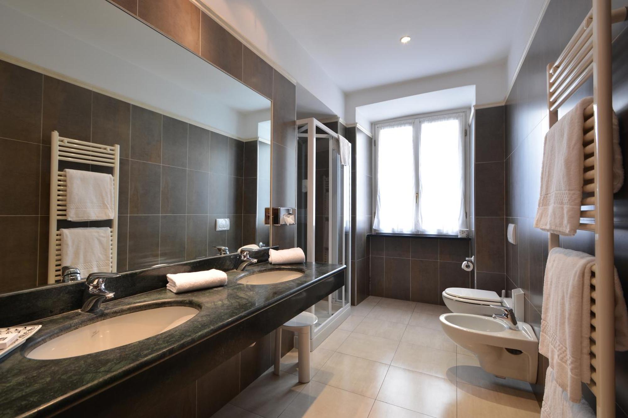 Dreibettzimmer